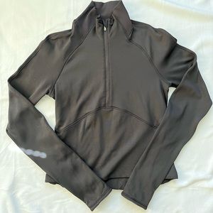 Lululemon, size 4, black half zip running sweater
